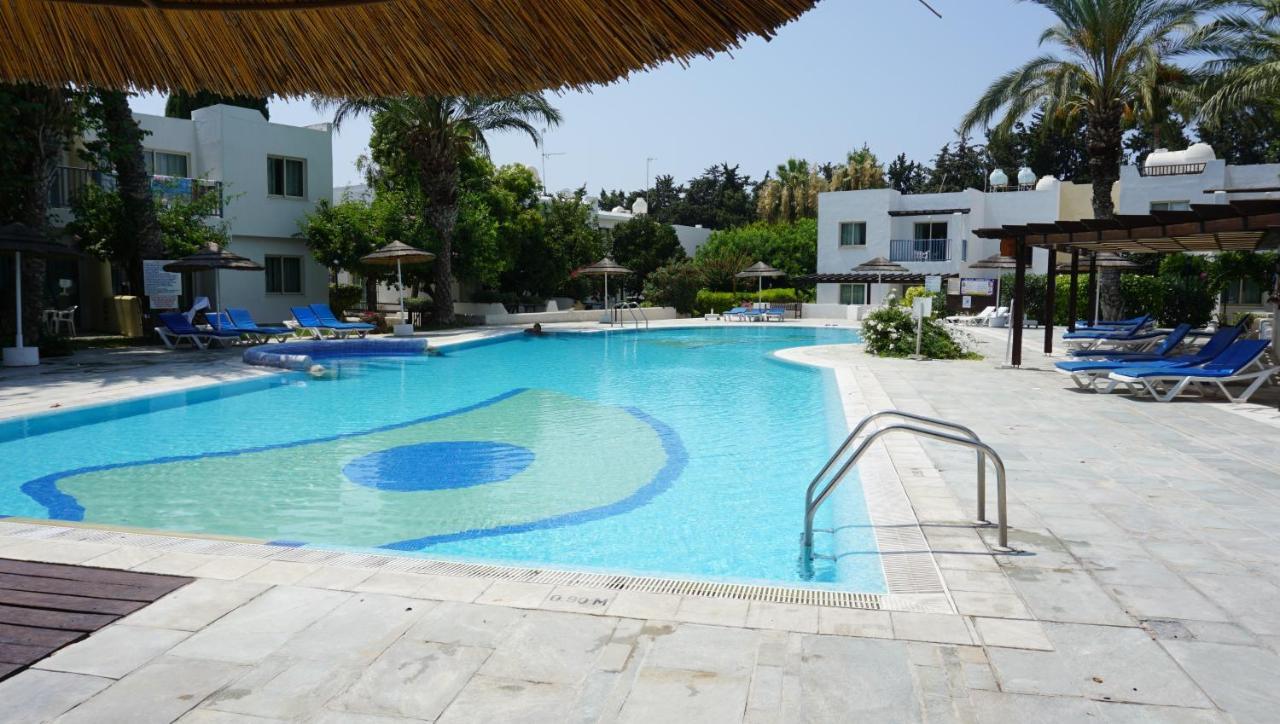 Paphos Gardens, Near Beach מראה חיצוני תמונה