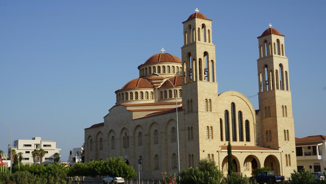 Paphos Gardens, Near Beach מראה חיצוני תמונה